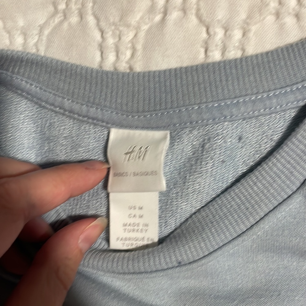 H&M basic sweater - Picture 2 of 4